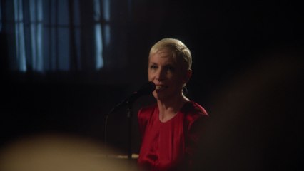 Annie Lennox - God Bless The Child