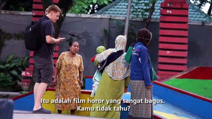 NGAKAAK Abieszz  PRANK BULE NGOMONG JAWA!