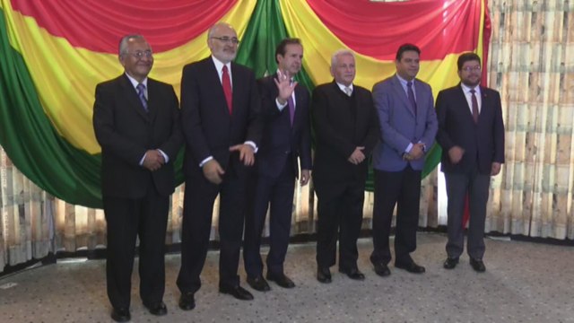 Opositores acusan a Evo Morales de persecución política