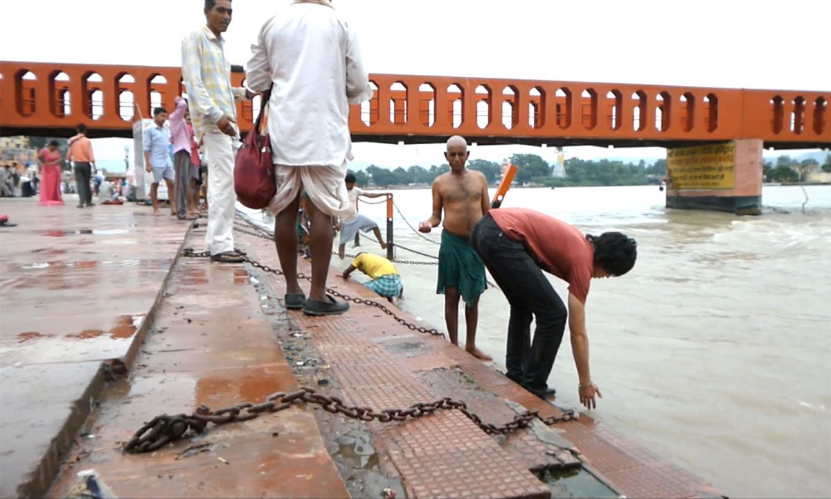感動,インドのハリドワールで沐浴,ガンジス河,名古屋ホスト社長の海外旅行,Haridwar,ह...