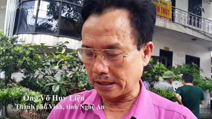 VnExpress | Thời sự | Chen chân làm thẻ miễn phí qua cầu Bến Thuỷ 1