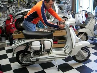 scooter vespa in the word