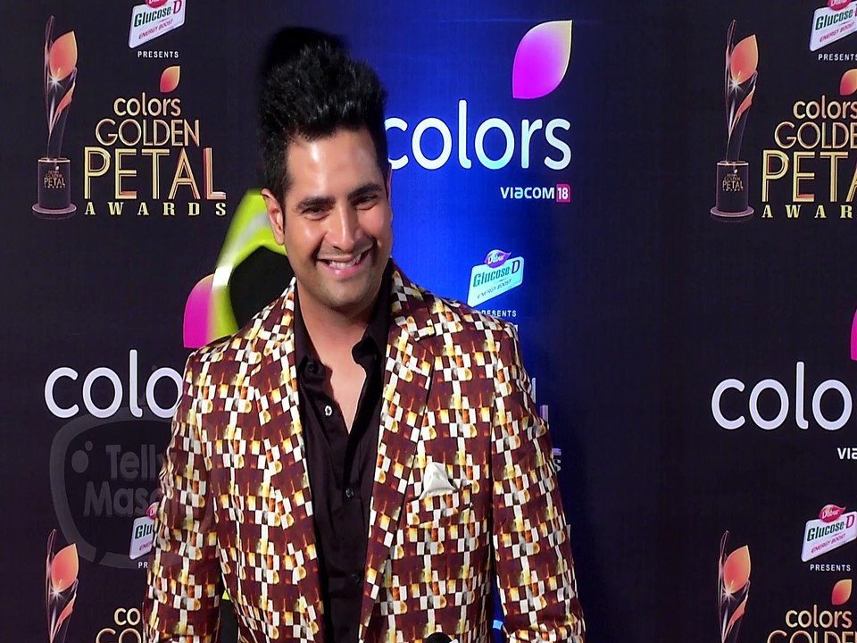 Karan Mehra Funky Look | 5th Colors Golden Petal Awards 2017 | TellyMasala