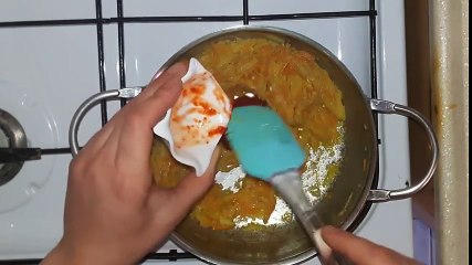 Ezogelin Çorbası Tarifi