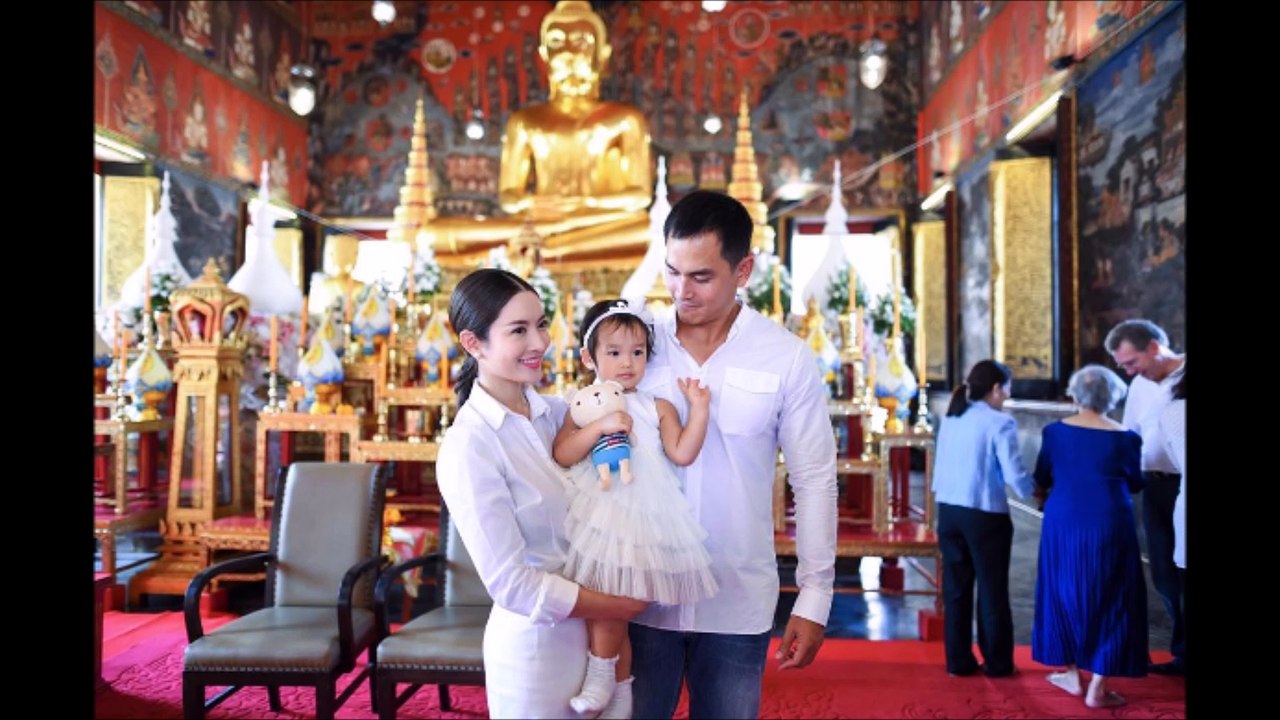 ส่องชุดว่ายน้ำสุดเริ่ดของ น้องปีใหม่ ที่แม่ แอฟ ทักษอร จัดให้ใส่เล่นน้ำคลายร้อน