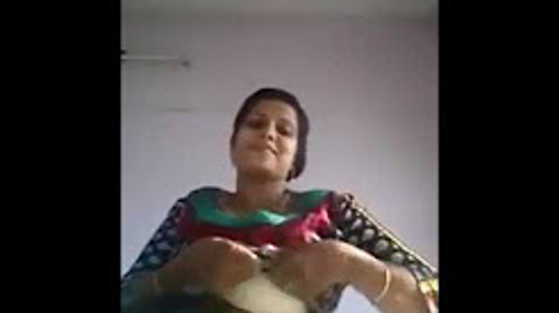 Kerala housewife imo call live