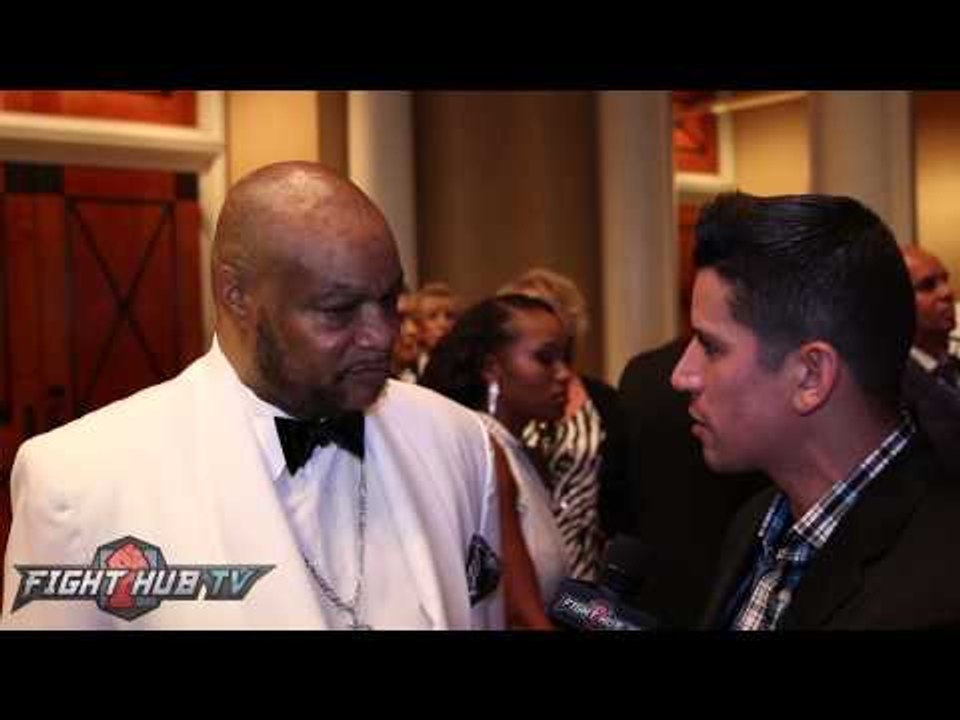 Eddie Mustafa Muhammad "whose left? he beat everyone? No right to be angry at floyd"
