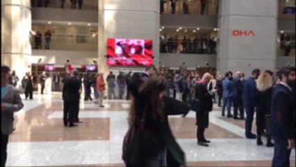 Adliyede Tutuklu Avukatlara Destek Eylemi