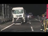 Trieste - Scontro fra camion allo svincolo per Cattinara, ferito uno dei conducenti (13.04.17)