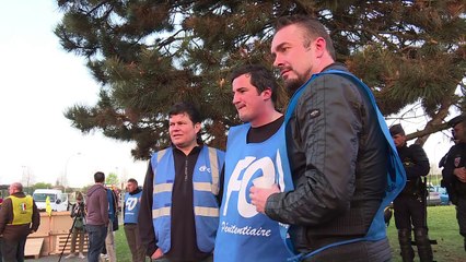 Maison d'arrêt de Villepinte bloquée: "un appel au secours"