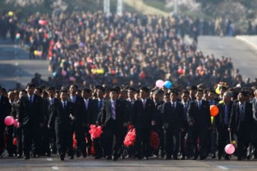 Gerilimin Ardından Kuzey Kore'den İlk Fotoğraflar Geldi: Topluca Açılışa Gittiler