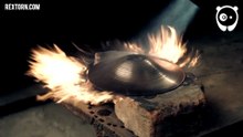 Il s’inspire de la série Game of Thrones et réalise un œuf de dragon en métal !