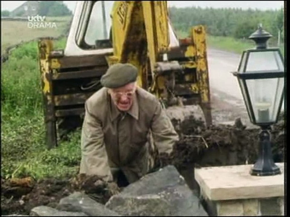 Last Of The Summer Wine S12 Ep 05 Thats Not Captain Zero