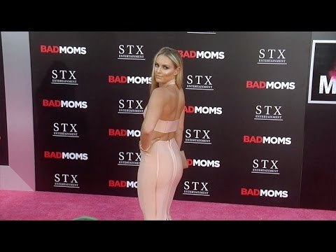 Lindsey Vonn Bad Moms Los Angeles Premiere Pink Carpet