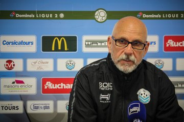 J33 / Gilbert Zoonekynd avant Tours-Sochaux