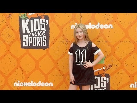 Ella Anderson Kids’ Choice Sports 2016 Orange Carpet