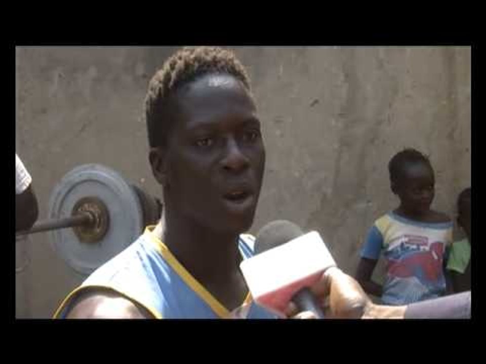 Des lutteurs condamnent le geste violent de Malick Niang envers un jeune fan