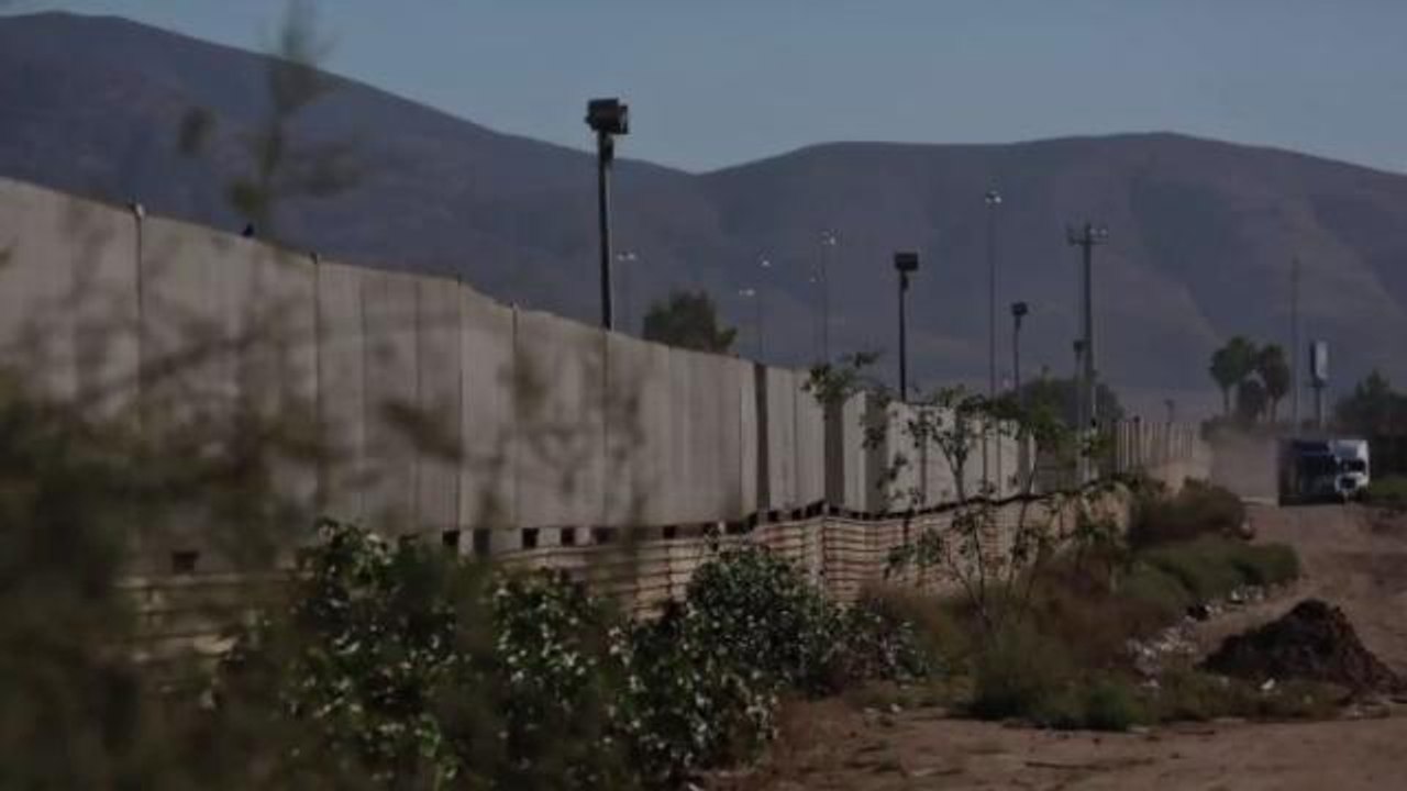 Soccer player arrested for smuggling meth