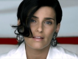 Nelly Furtado - Manos Al Aire