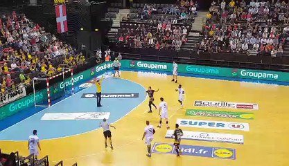 Penalty réussi avec culot par Fahrudin Melic (Chambéry) contre Créteil