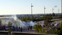 Lyonlu Holiganlar Beşiktaşlı Taraftarlara Saldırdı
