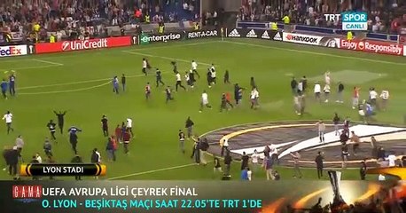 Download Video: Lyon's Fans Invade The Pitch To Escape Besiktas' Fans!