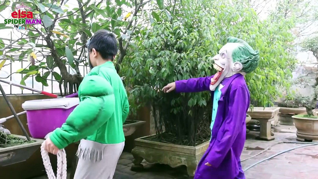 Frozen Elsa & Spiderman ★ Joker, Hulk prank Elsa but Elsa is Police Arrest! w_ Superhero Kids Fun-MebvtQ-IYX4