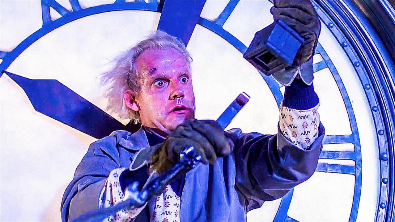 Top 10 Running Out of Time Scenes in Movies