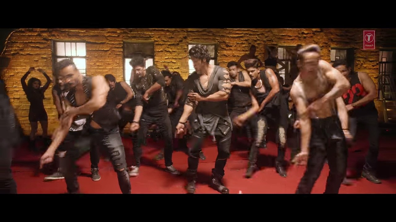 Commando 2- Hare Krishna Hare Ram Full Video - Vidyut - Adah Sharma & Esha- Armaan Malik,Raftaar - YouTube