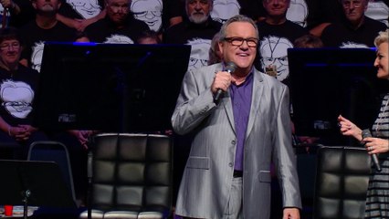 Mark Lowry - Glow Worm (Live)