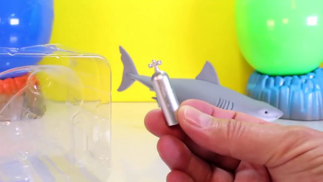 JAWS Shark Toy BONUS Surprise Shark Eggs filled with Sharks, Toys Sea Animals-MK75e1cCJJY