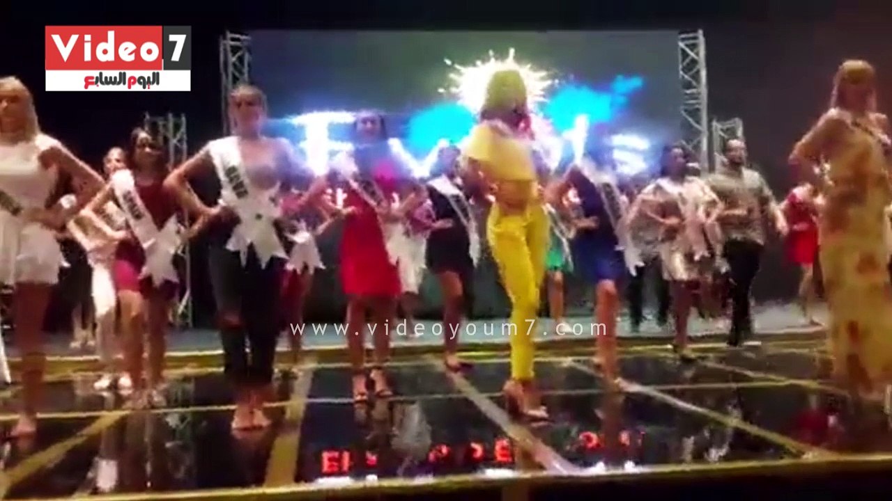 رامى جمال يشارك فى الكواليس الأخيرة لحفل ملكة جمال العالم للسياحة