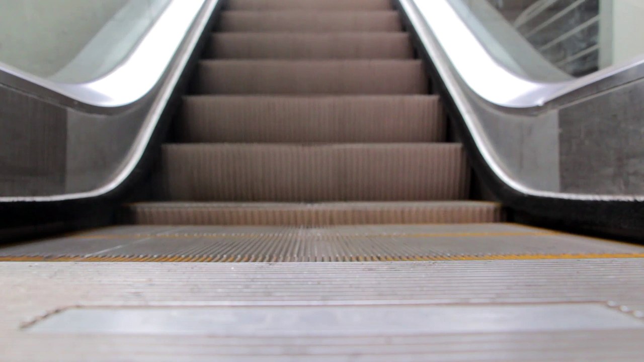 Escalator close view Full HD released by NCV