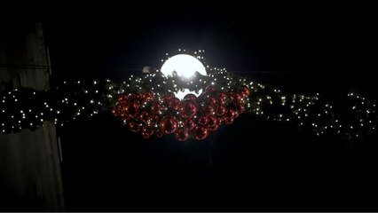 Rebecca & Fiona - Cold As X-mas