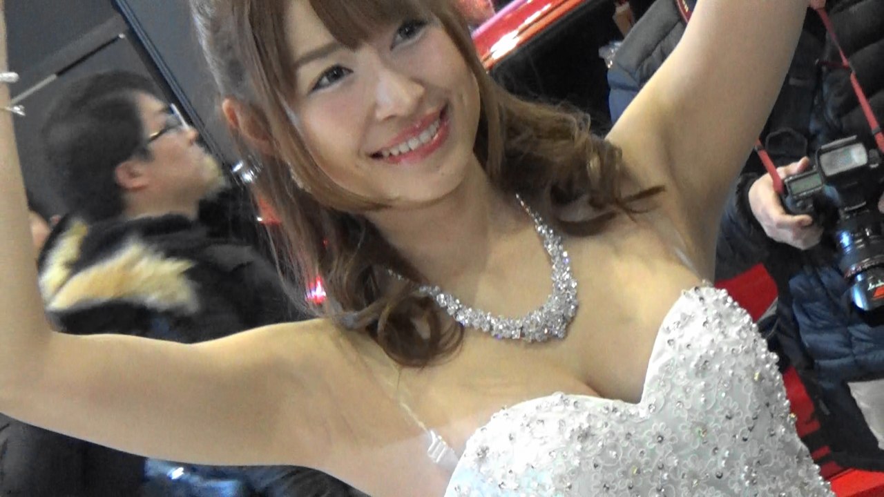 TOKYO AUTO SALON 2017 東京オートサロン コンパニオン [REAL]桐谷流華さん