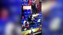 Violents affrontements dans les tribunes lors du match OL - Besiktas