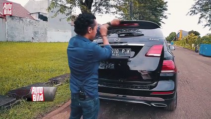 Mercedes-Benz GLE 250 d _ Test Drive & Review _ Auto Bild Indonesia-o_Ly36EbIAY