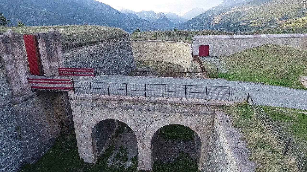 Clip Mont-Dauphin