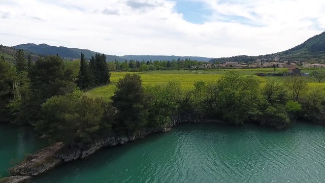 Alpes de Haute-Provence: Volonne by drône , ça rime !