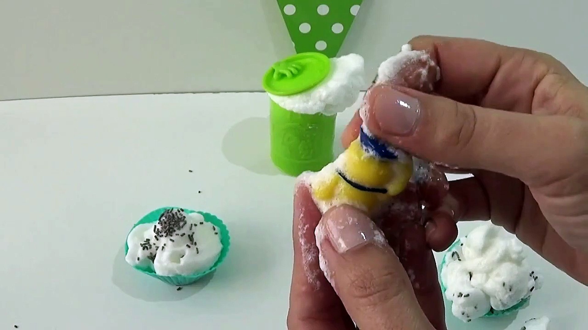 Cupcake Merengue SorprZdM7e1LcLV0