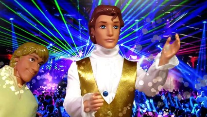 リカちゃん　バービーBarbie 刑務所に入る！ストーカーに裸を見ら�