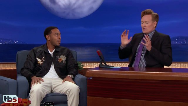 Chris 'Ludacris' Bridges On His CGI Abs - CONAN on TBS