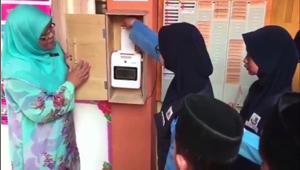 School introduces punch card system for students