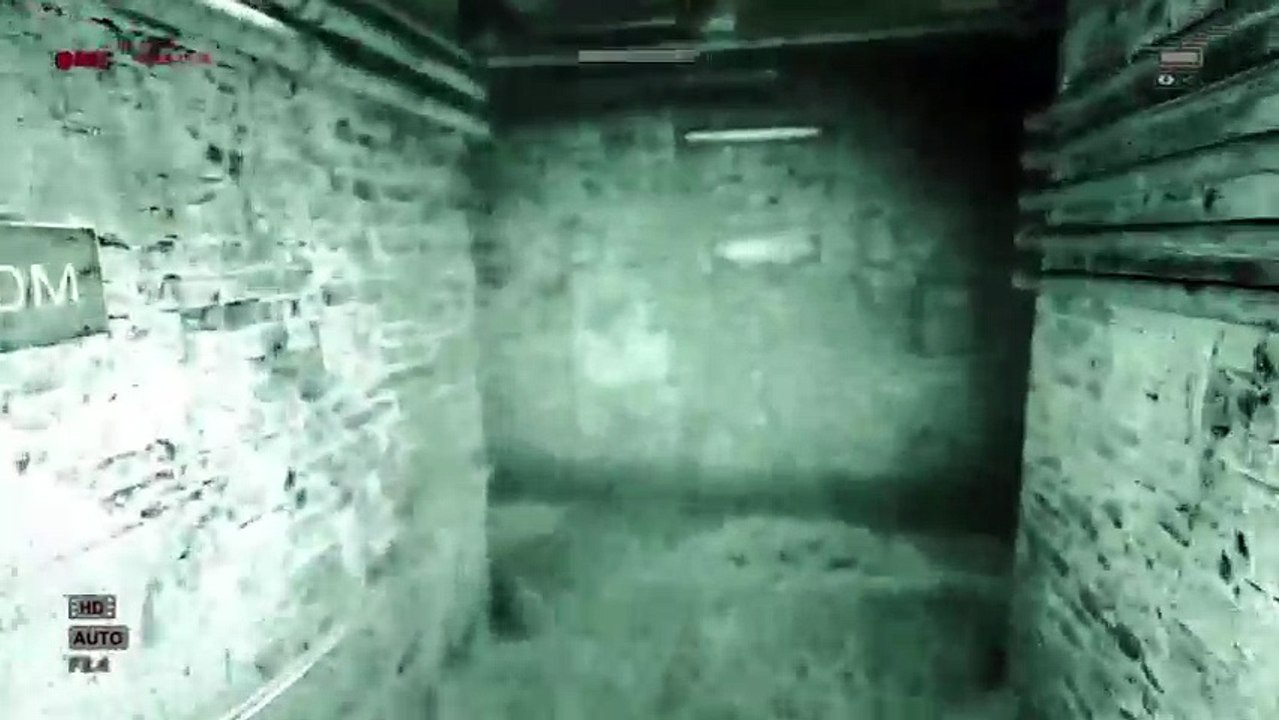 Outlast Walkthrough Part 2  LITTLE PIG (73)