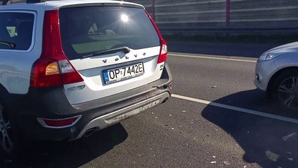 Volvo'ya Arkadan Çarpan Aracın Haline Bakın