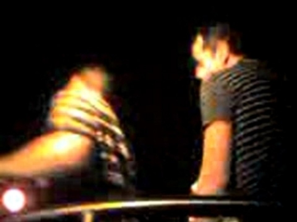 Yeah, ouka Se lache en boite...