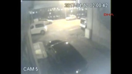 Samsun Çaldıkları Kasayı Içindeki 180 Bin Lirayı Alıp Yaktılar