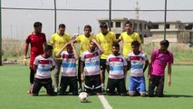Mossoul: l'EI chassé, les footballeurs s'en donnent à coeur joie