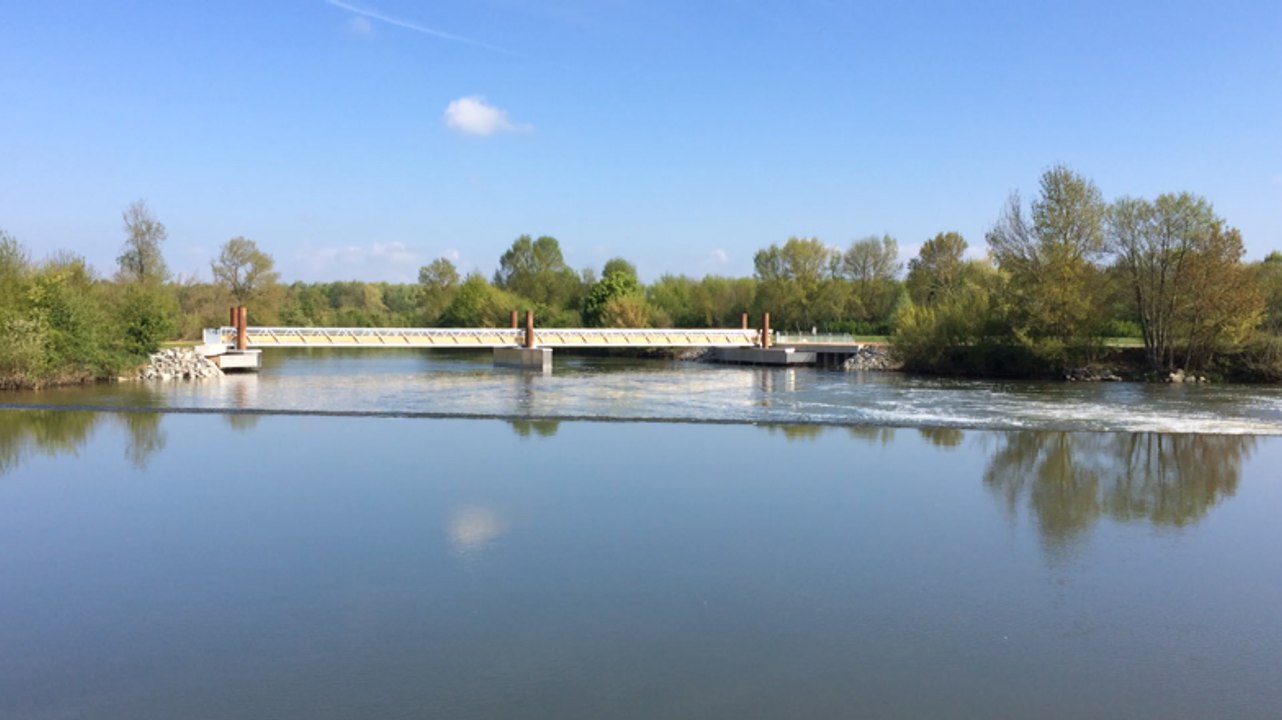 Ouverture de la passerelle sur le Loir