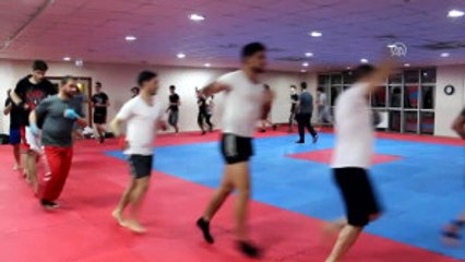 Köy Imamı Kick Boks Sayesinde Sigarayı Bıraktı
